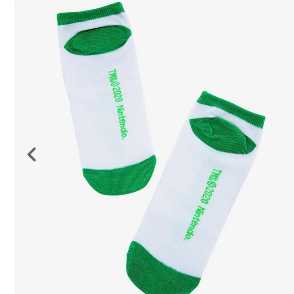 2/$12‎ Animal Crossing New Horizon Nook Inc. Socks Hot Topic